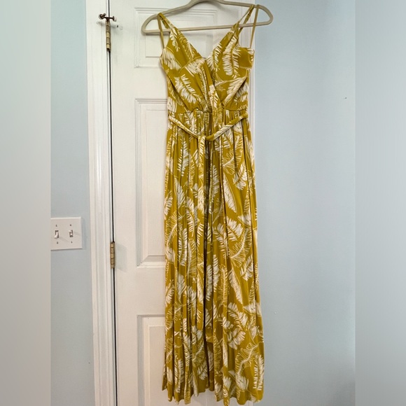 Sim & Sam NWT floral maxi dress sleeveless belted size Medium - Picture 2 of 5